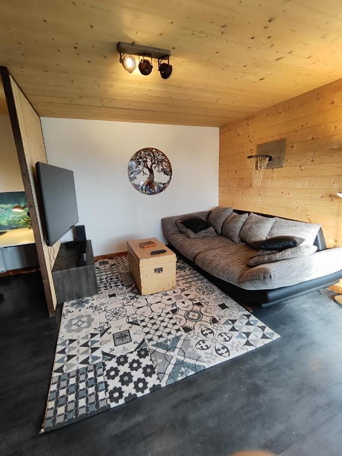 Superbe Appartement Neuf Avec Terrasse Orchamps-Vennes Exterior foto